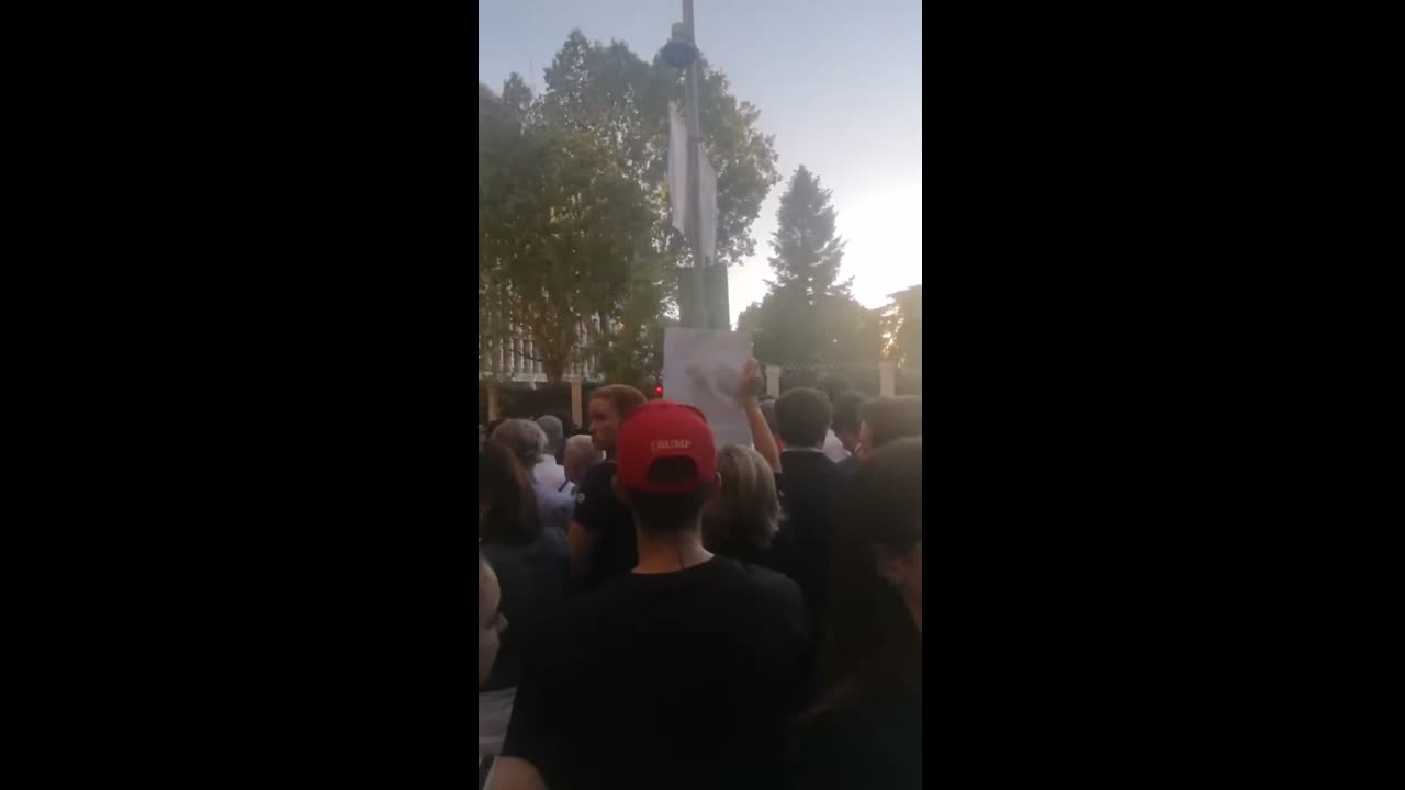 ¡SAÚL FERNÁNDEZ está emitiendo en directo!